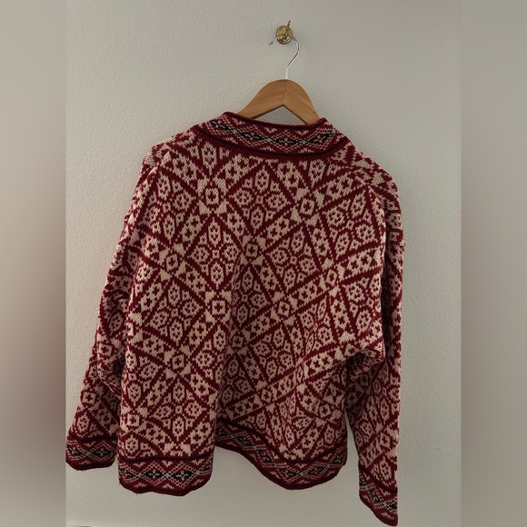 LL Bean red and white wool button up cardigan with ornate silver buttons! - Picture 3 of 3